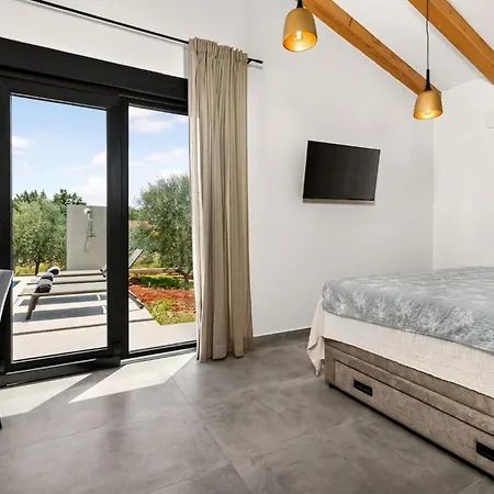 Olive'r By Rent Istria * Kaštel